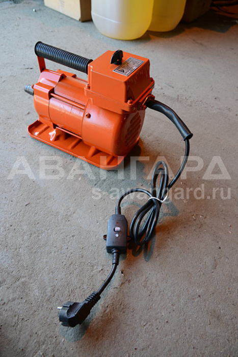 Вибратор глубинный Vektor 2200 VEKTOR - Вибраторы - станкоцентр Авангард