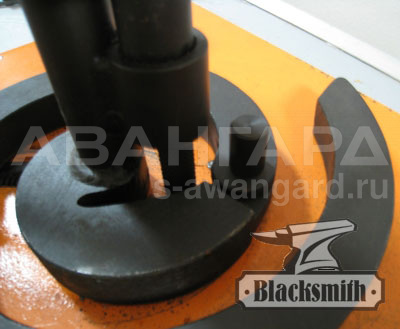 Инструмент гибки завитков (большой) M3-V1.. BLACKSMITH - Ручной инструмент - станкоцентр Авангард